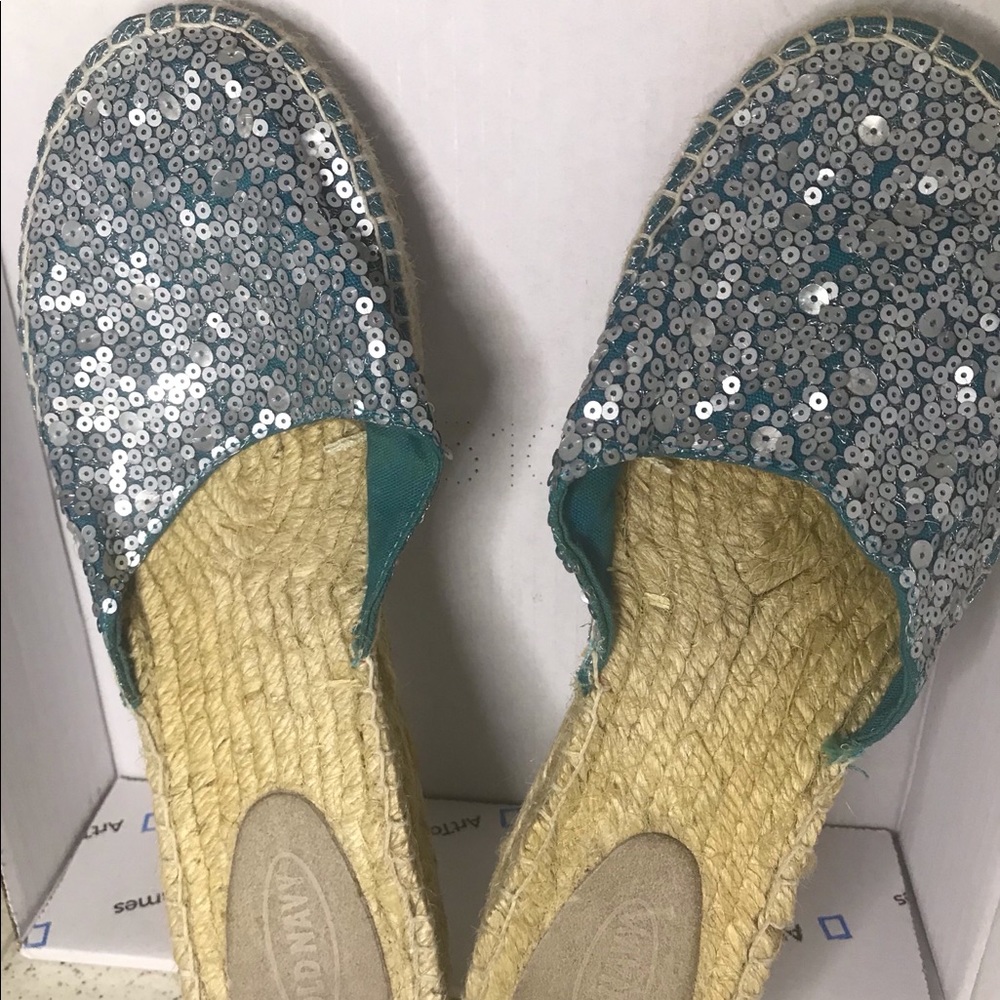 Women’s shoes